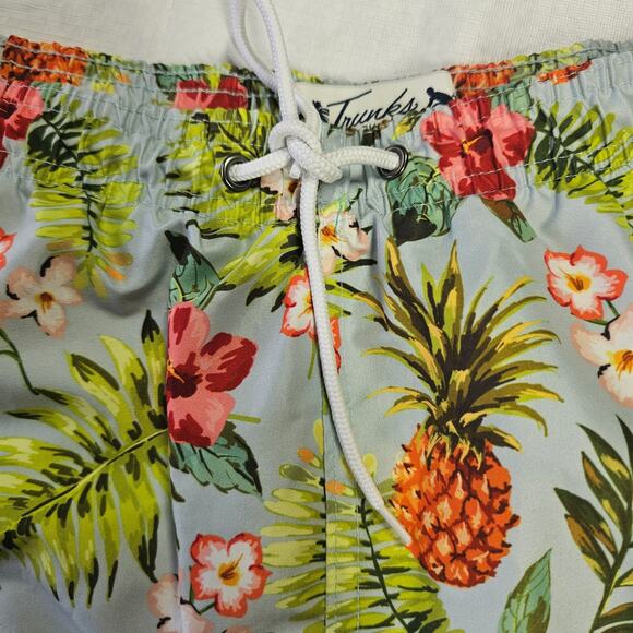 Trunks Surf & Swim Co. Tropical Pineapple and Hibiscus Swim Trunks Men's XL - Picture 3 of 8